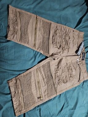 Men's Tan Cargo Biker Shorts with Zip Accents